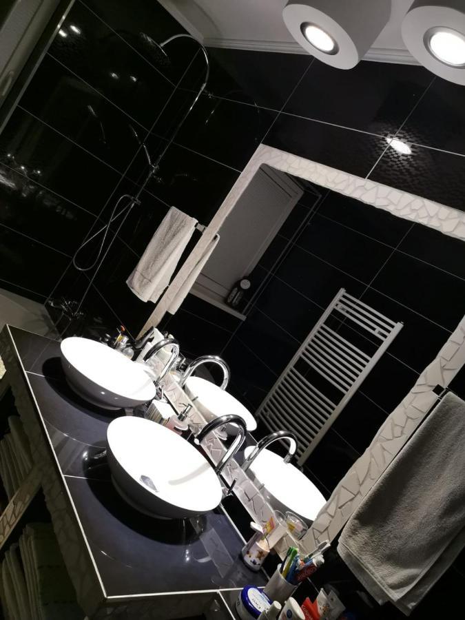 Luxus Apartamento *